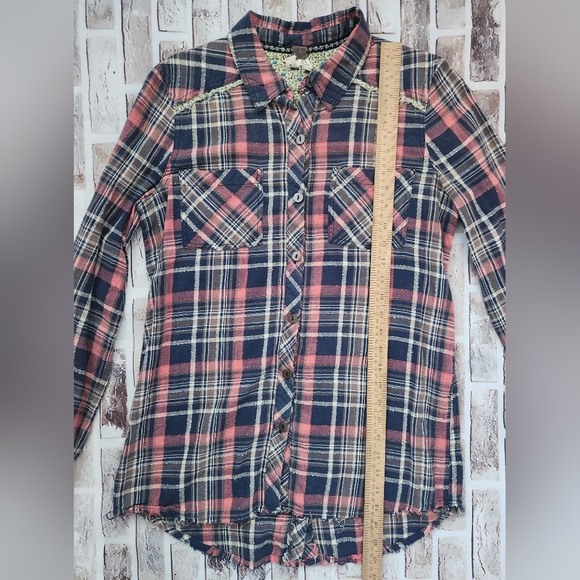 We the Free Button Down Shirt Mixed Fabric Pink Navy Plaid NWOT Size S (C11) - Picture 4 of 10